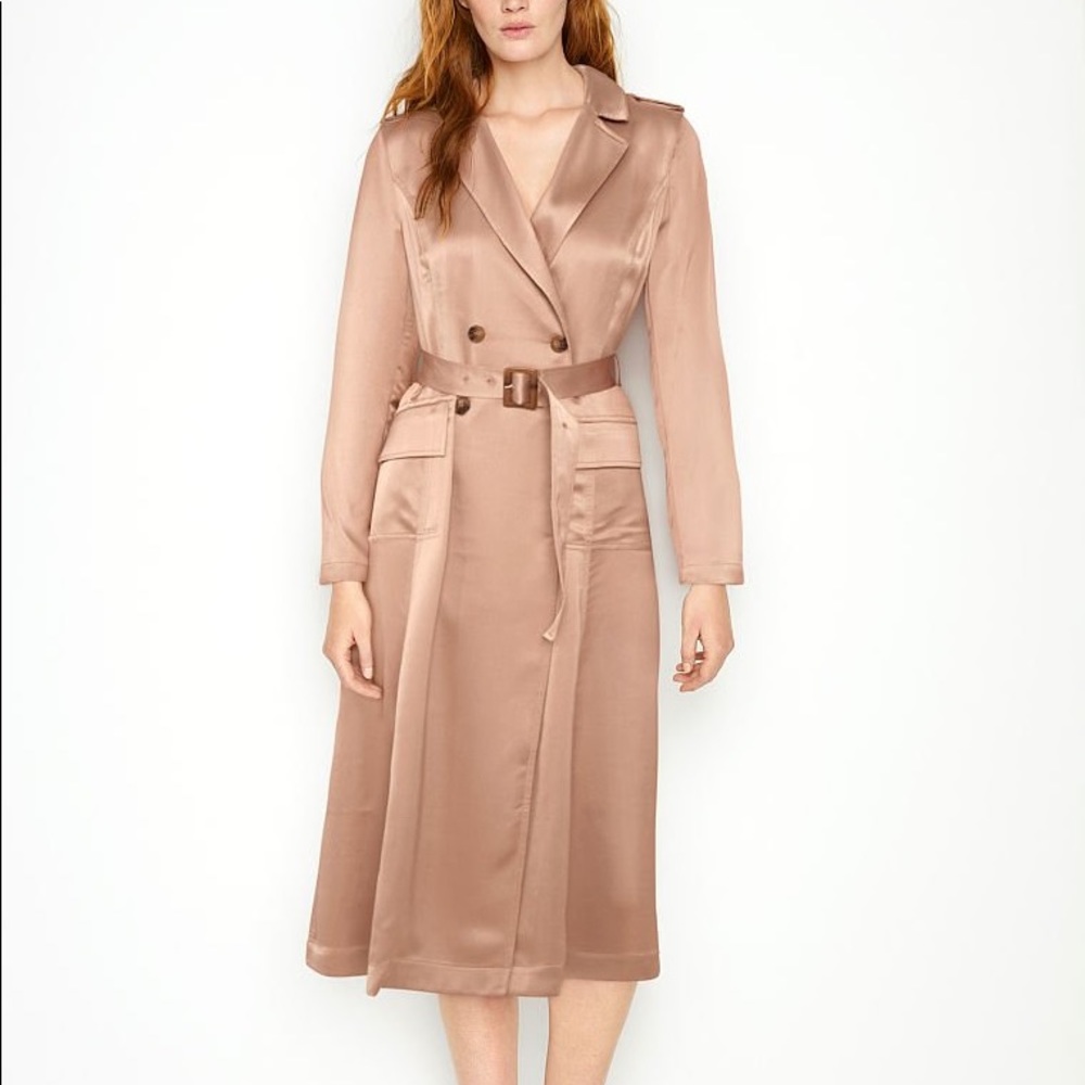 Victoria’s Secret NWT Satin Crepe-Back Trench Coat M champagne
